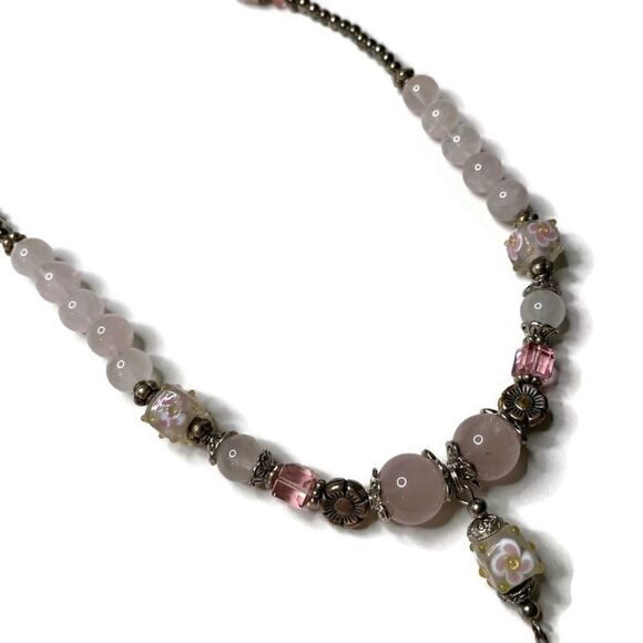 Pink and White Stone Beaded Necklace with Silver-Tone. - Picture 5 of 6